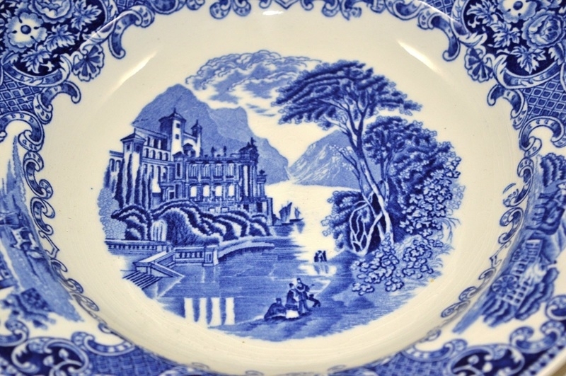 Wonderbaarlijk Decorative plate. Petrus Regout & Co Maastricht. Castillo JJ-63