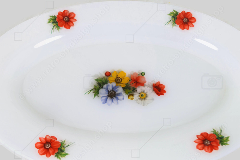 Vintage ovale serveerschaal met bloemenpatroon "Anemones" van Arcopal France