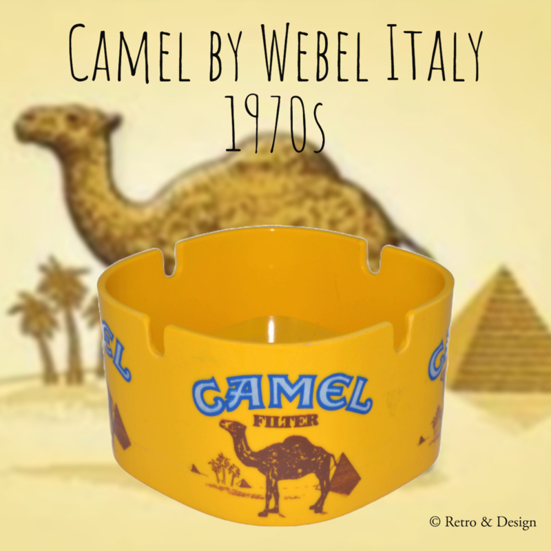 Vintage gele kunststof Camel asbak uit de jaren 70 van Melamine