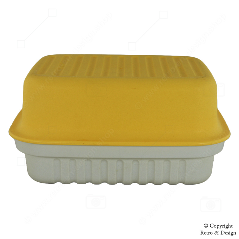Vintage Tupperware Cracker Server - A Stylish Look Back in Yellow