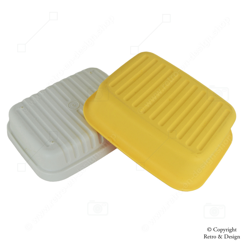 Vintage Tupperware Cracker Server - A Stylish Look Back in Yellow