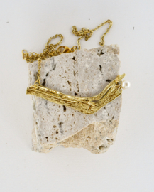 Kali necklace pearl