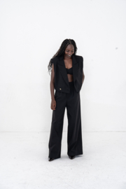 Sleeveless Cropped Blazer - Black