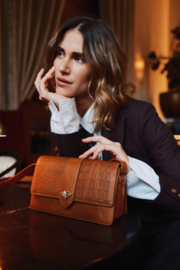 Alva Camel + statement flap