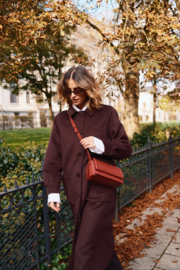 Alva Red + statement flap