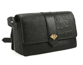 Alva Black + statement flap