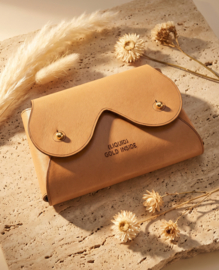 Boobie Wallet - Big curves