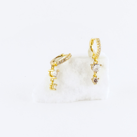 Vogue drop earring