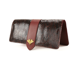 Alva Red + statement flap