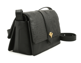 Alva Black + statement flap