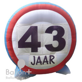 Verkeersbord, alle leeftijden mogelijk om de maken, 16, 18 ,21 ,30 ,40, 50, 60, 65, 70, 75, 80, 85,  90, 95