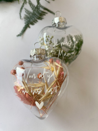 Kerstbal in Hartvorm