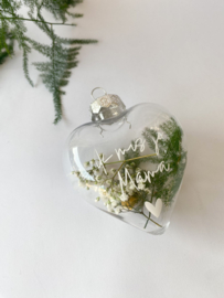 Kerstbal in Hartvorm
