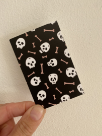Minikaartje schedels en botten