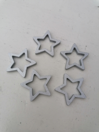 5 houten open sterren, zilver