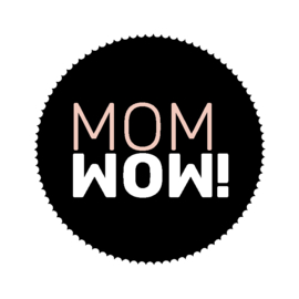 ronde sluitsticker zwart met mom WoW!