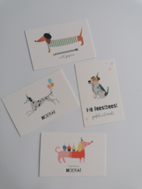Set van 4 minikaartjes party dogs
