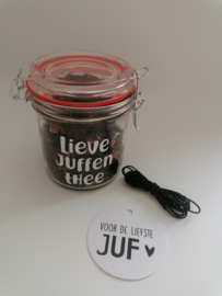 Rond cadeaulabel voor de liefste juf