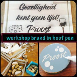 workshop Broodplank bewerken met brand in hout pen