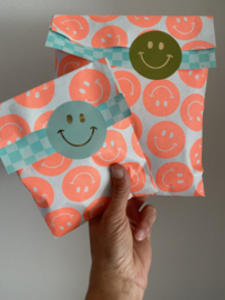 cadeauzakje Smiley Fluor Orange  17x25 cm