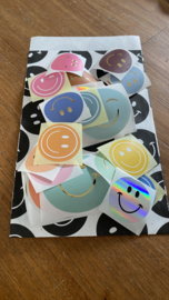 Stickerset smiley 25 stuks verschillende smileys