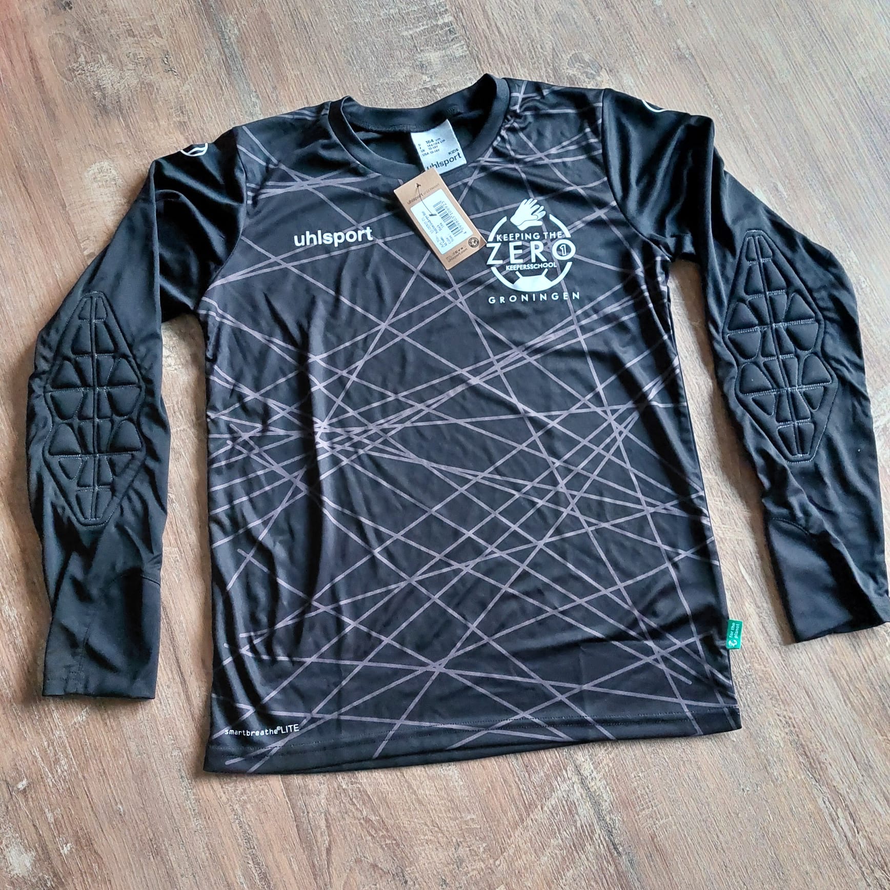 Nieuw Keeping the Zero shirt maat 164