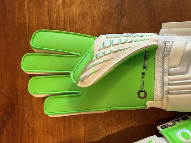 Nieuwe Elite handschoenen maat 8