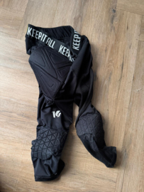 Broek en thermoshirt maat 140