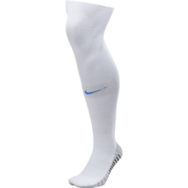 Witte Nike Matchfit voetbalsokken met blauw NIKE logo