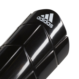 Adidas EVER Pro zwarte scheenbeschermers met sok