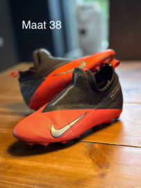Nike schoenen maat 38