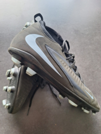 Nike voetbalschoenen maat 39