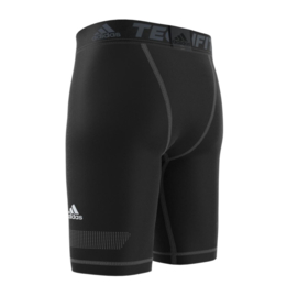 Adidas Techfit korte thermo broek zwart