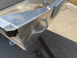 QWEST MARINE F331 (aluminum platbodem + reling)