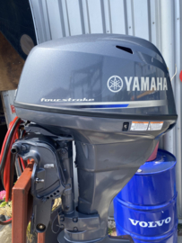 Yamaha 25 PK 2011, Afstand bediend, Trim, Toerenteller