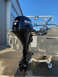 QWEST R451 complete set inclusief Suzuki DF9.9  vaarklaar