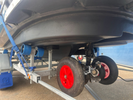 Primeur 570 Tender – 15PK Mercury (geserviced) – Inclusief iTrailer & Compleet Vaarklaar