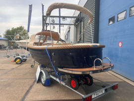 Primeur 570 Tender – 15PK Mercury (geserviced) – Inclusief iTrailer & Compleet Vaarklaar
