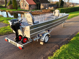 QWEST MARINE F450 (aluminium platbodem + zelflozend + reling)
