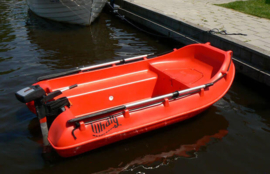 WHALY 270 (PE boot + nagenoeg onverwoestbaar + inclusief roeidollen)