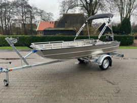 QWEST MARINE F361 (aluminium platbodem + reling)
