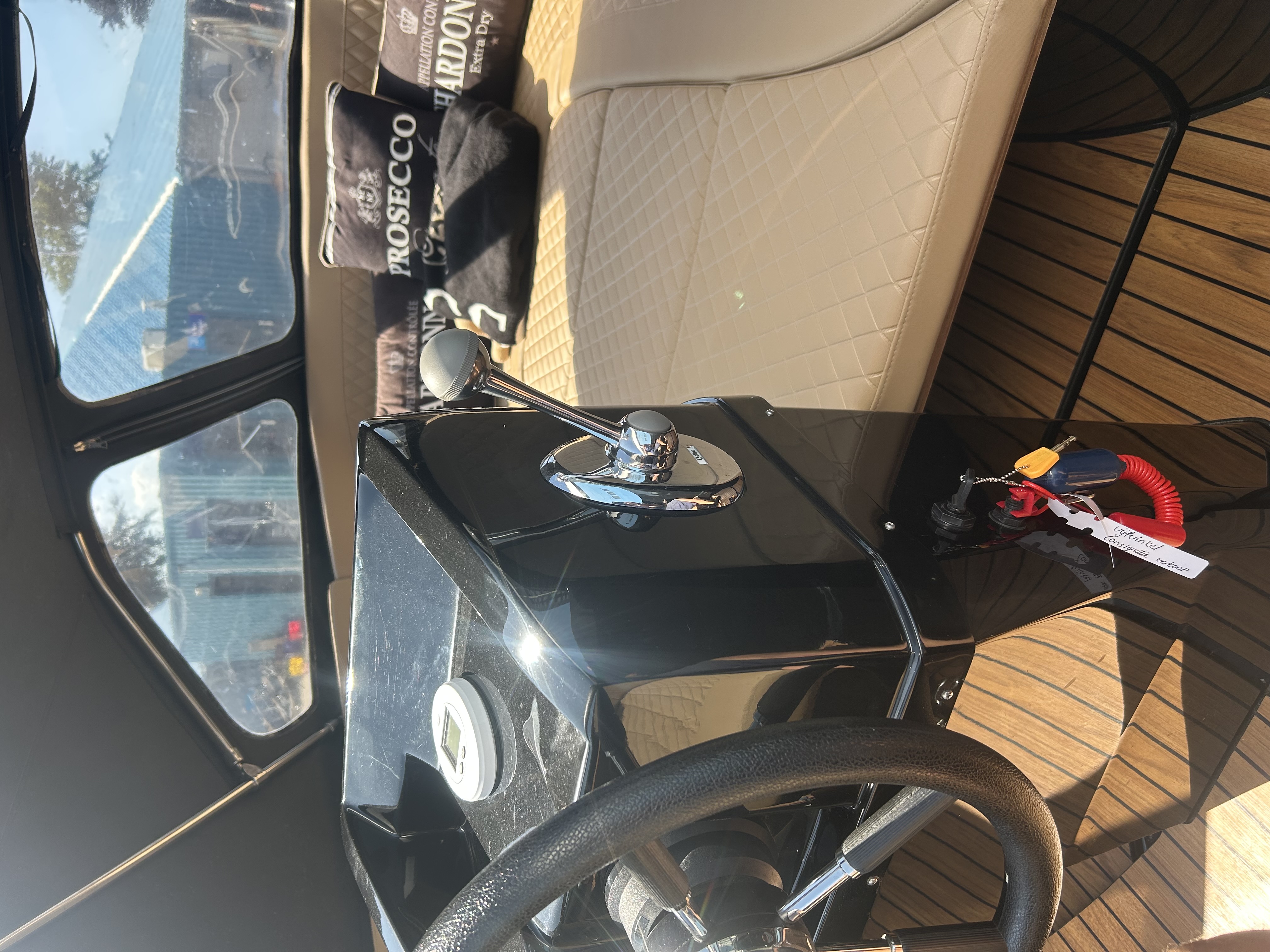 Oud-Huijzer 616 Tender met 40PK Mercury bouwjaar 2021