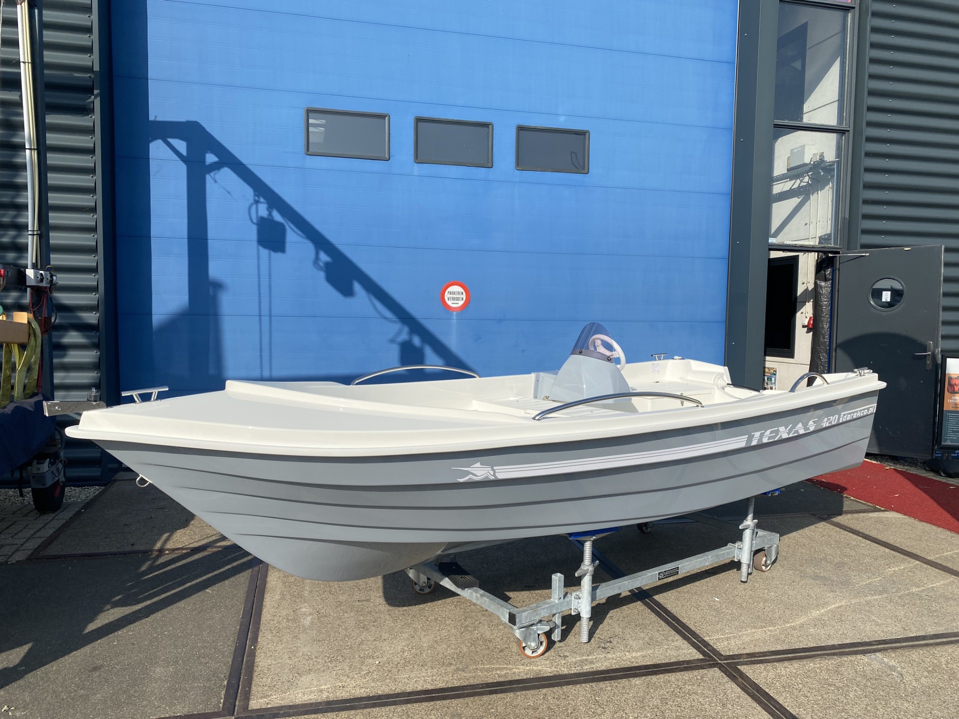 Texas 420 Aqualine