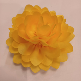 Satijn bloem geel
