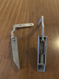 Scharnierset voor Dometic camperoven, gelijk aan 407146592