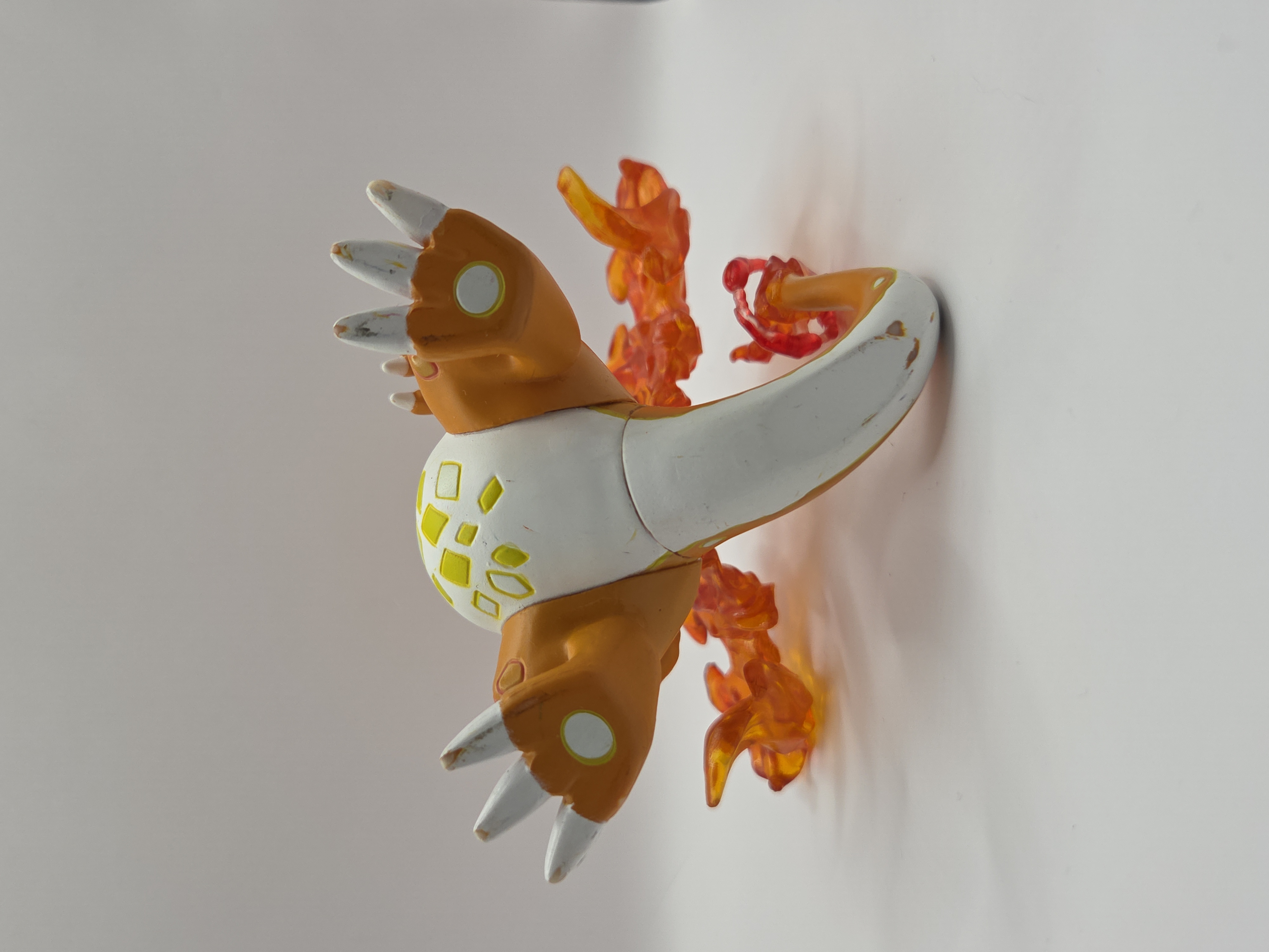Charizard Gigantamax (Tomy) Figuur