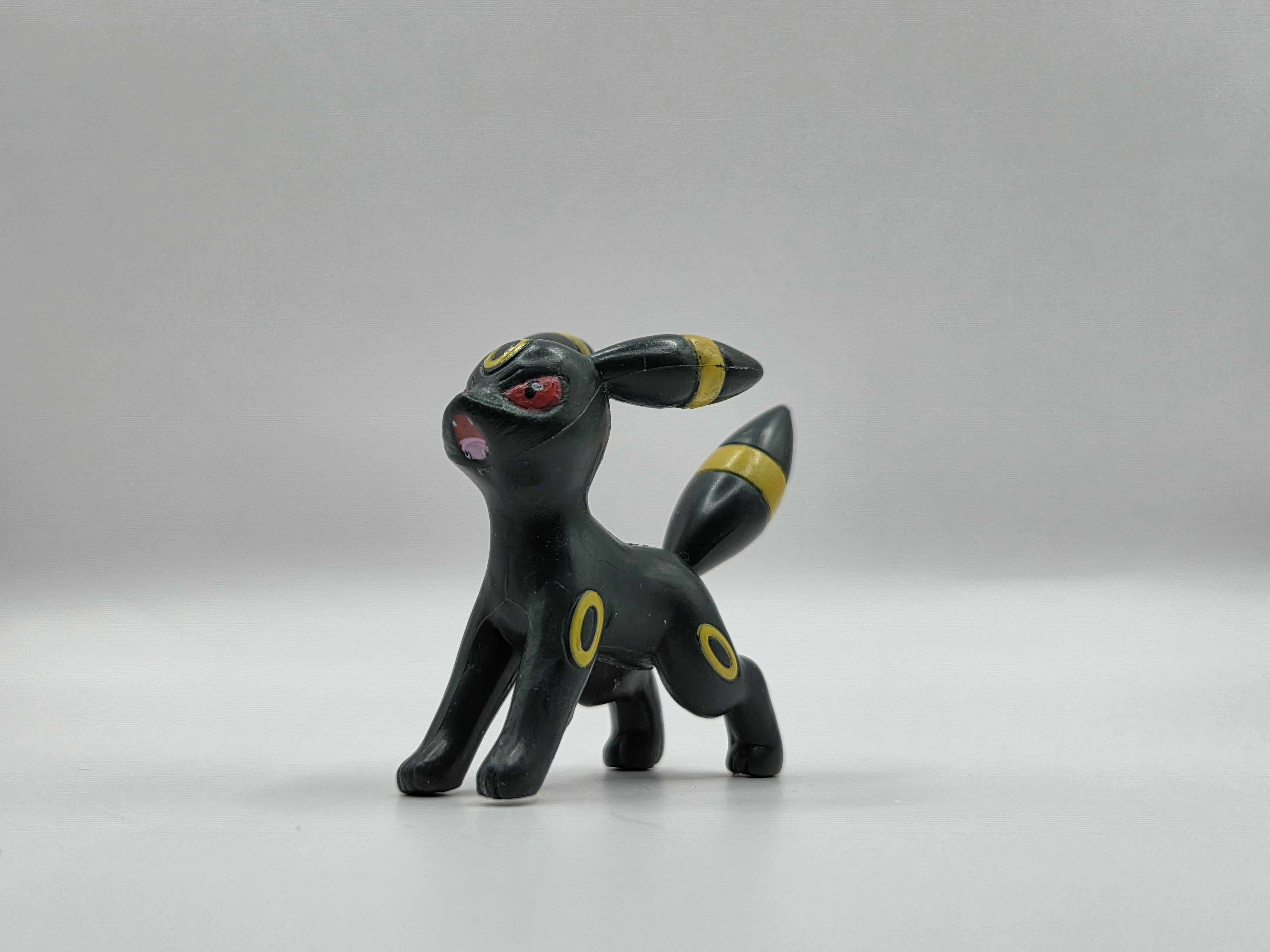 Umbreon (T-Arts) Figuur