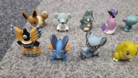 // Pokémon Kids! Beschadige Figuren set/50 \\ (A)