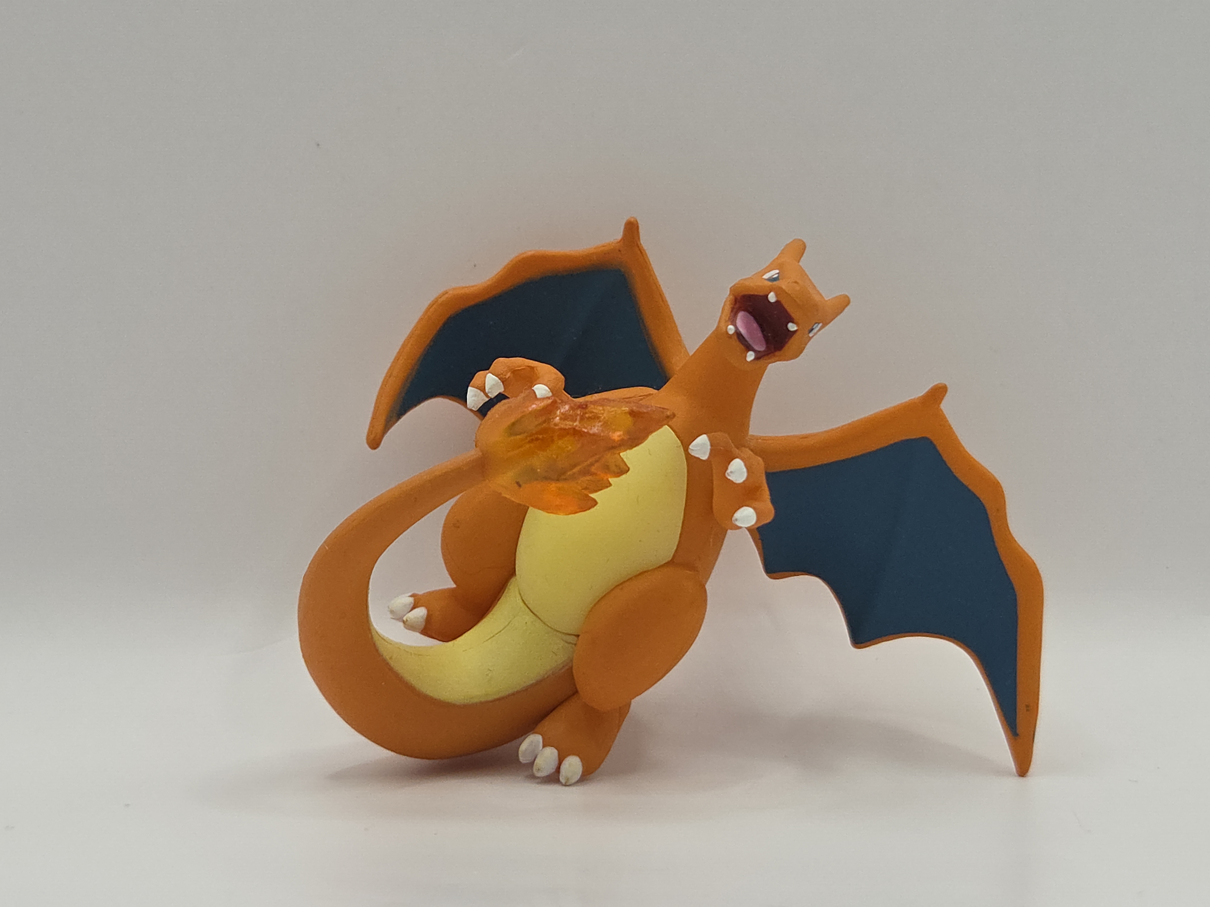 Charizard Figuur