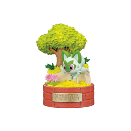Pokémon Re-Ment A Little Tale of the Forest: Sprigatito Figuur